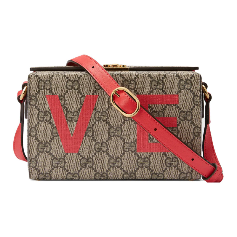 GUCCI LOVE Logo