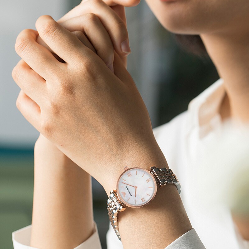 EMPORIO ARMANI 32mm AR1683