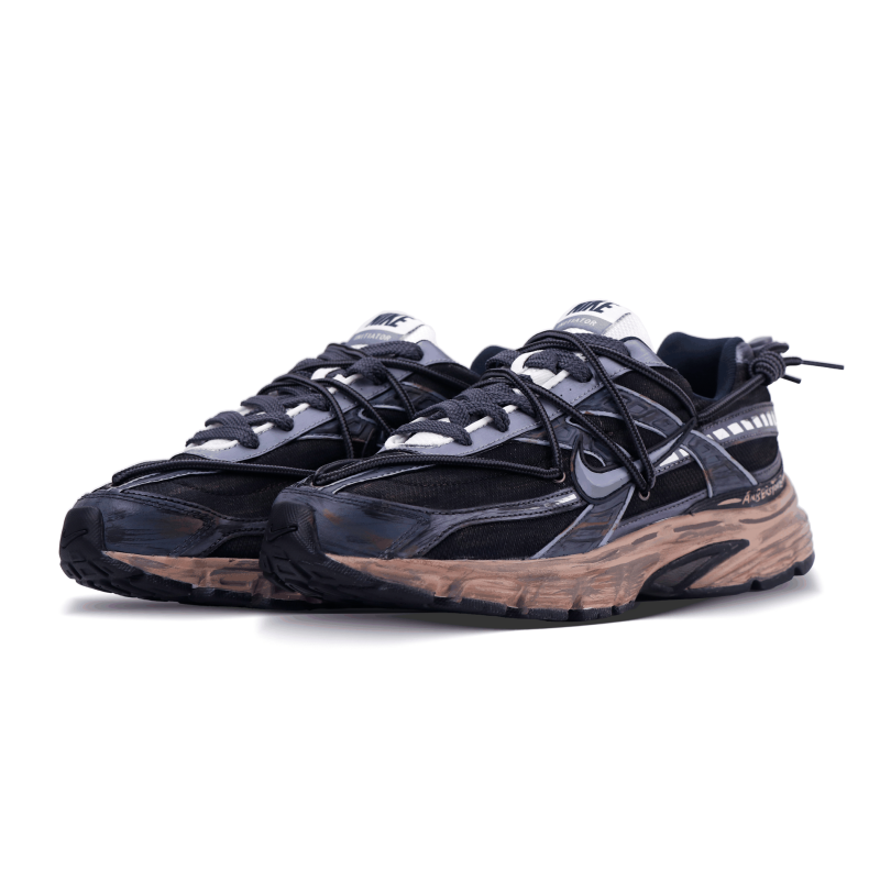 Nike Initiator