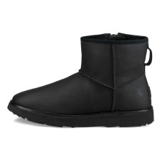 UGG Classic Mini Zip Waterproof