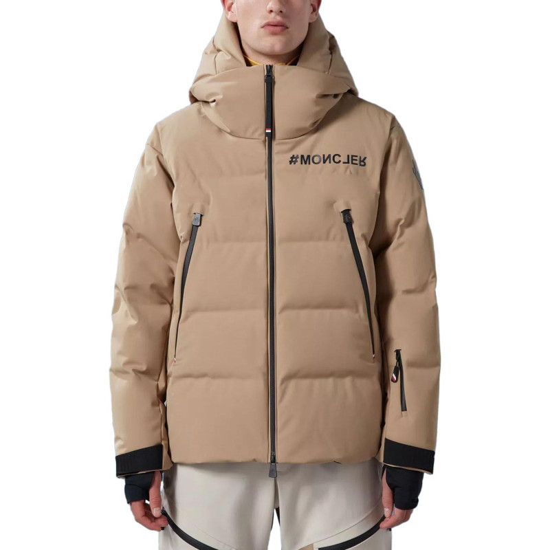 Moncler Fellberg Short Down Jacket