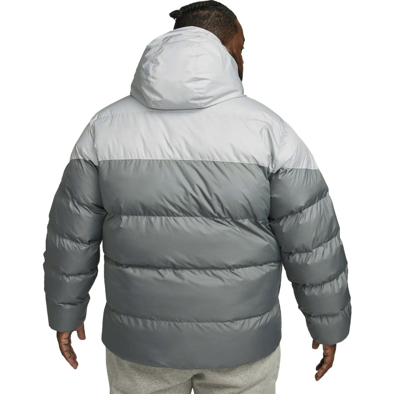 Nike Storm-FIT Windrunner PrimaLoft