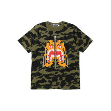 A BATHING APE T