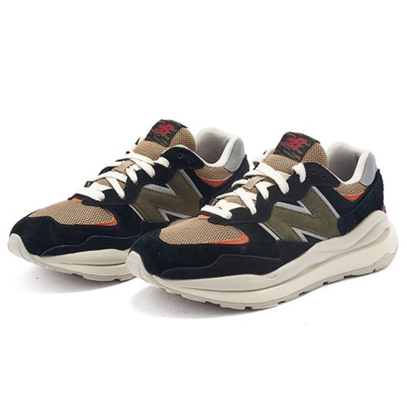 New Balance 5740
