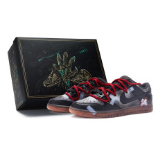 Nike Dunk Low SE