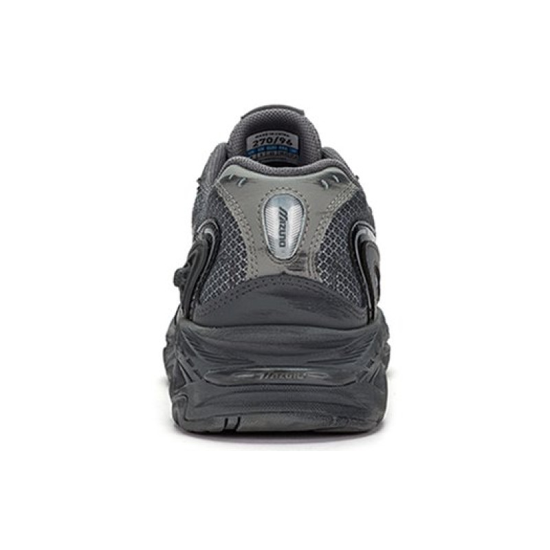 x Mizuno Adventure Twe