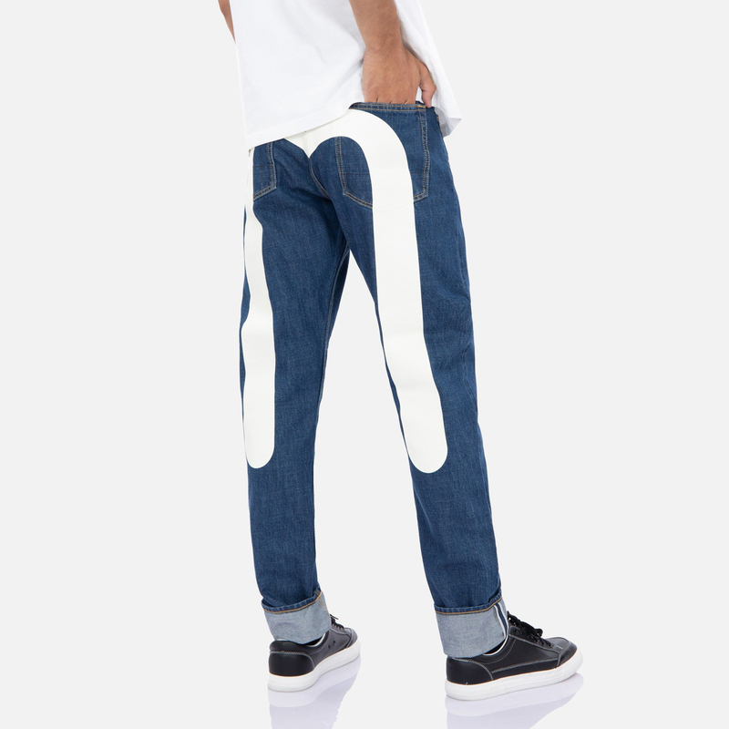 EVISU m