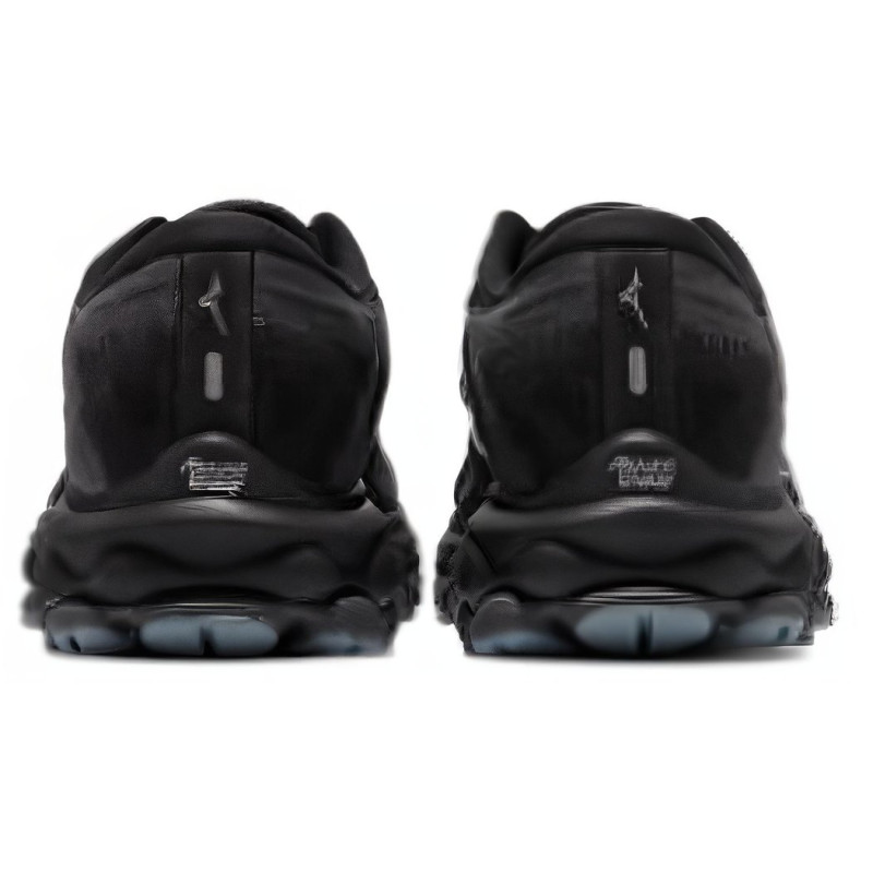 Mizuno Wave Sky 7