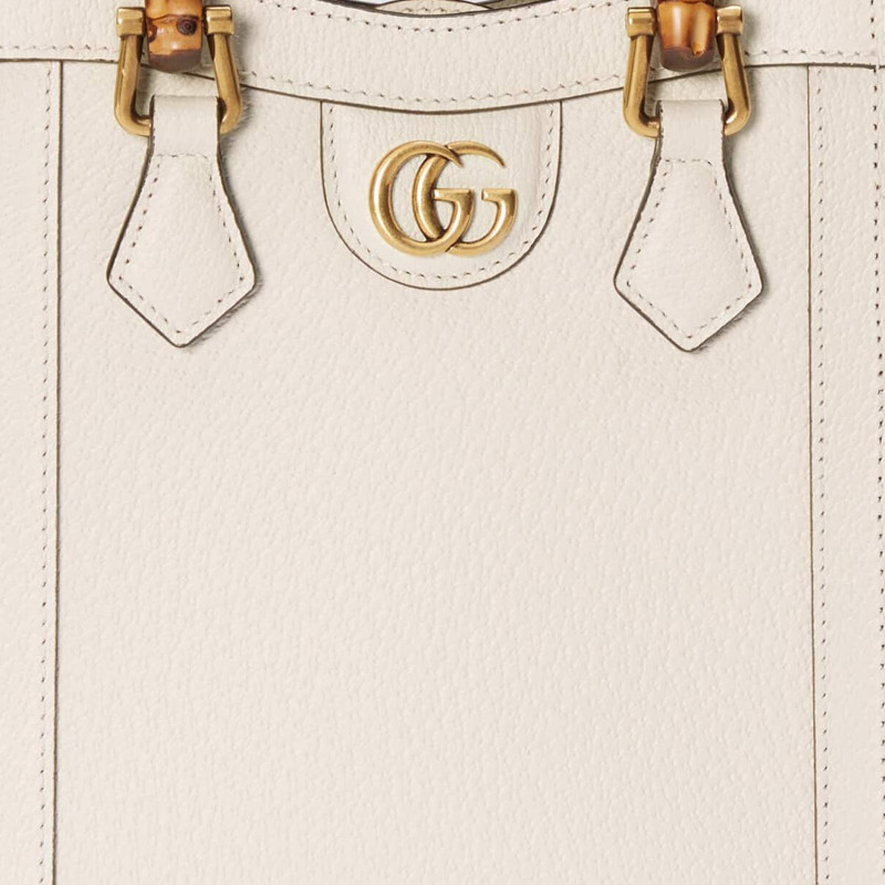 GUCCI Diana Logo Tote