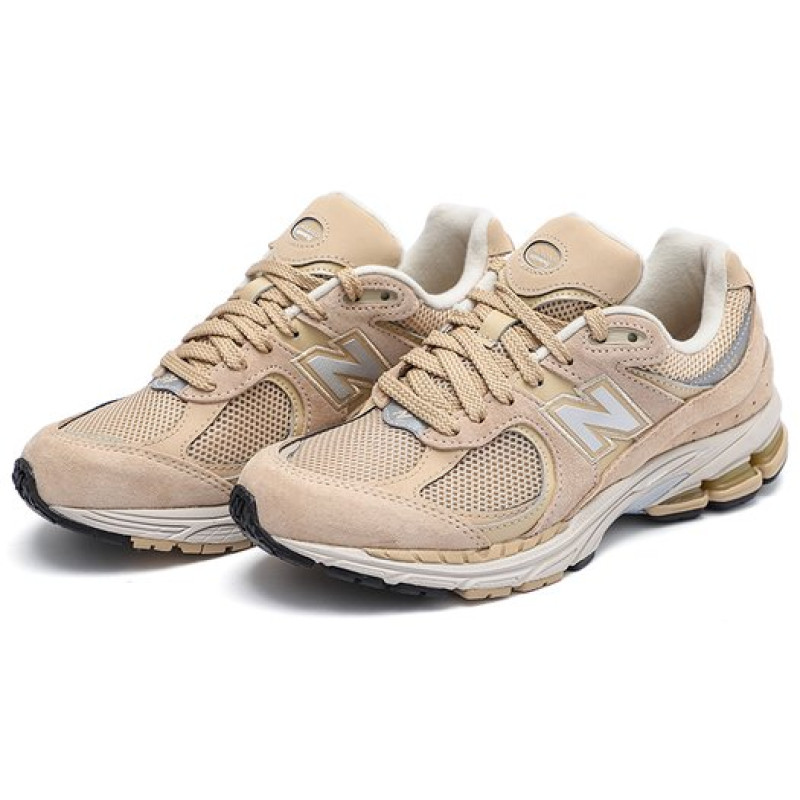 New Balance NB 2002R
