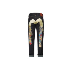 EVISU M