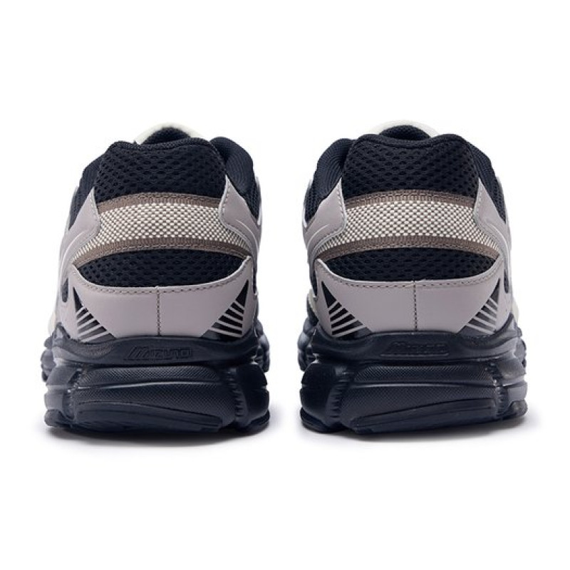 Mizuno Speed 2K