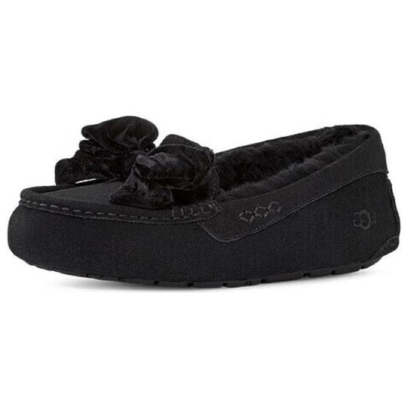 UGG Leisure