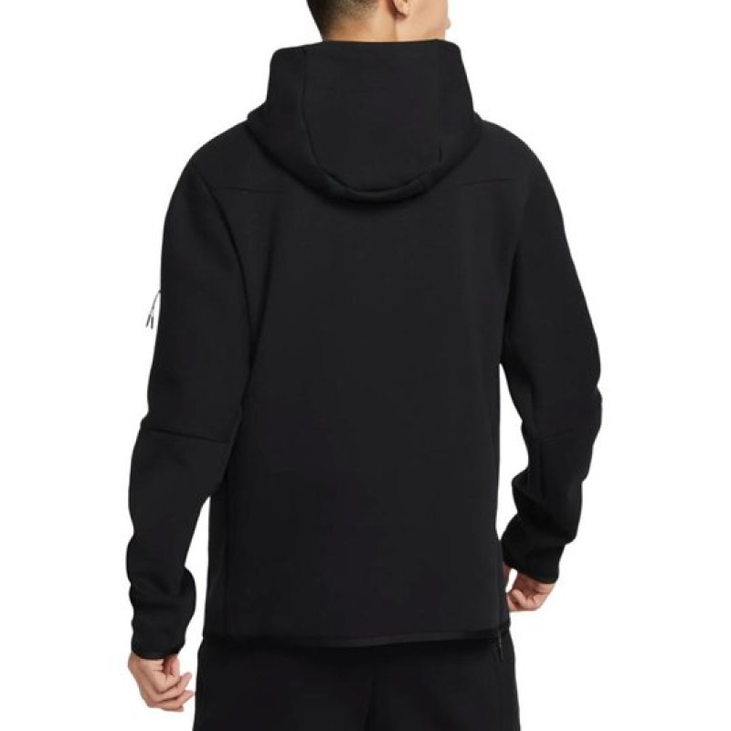 Nike Tech Fleece Logo