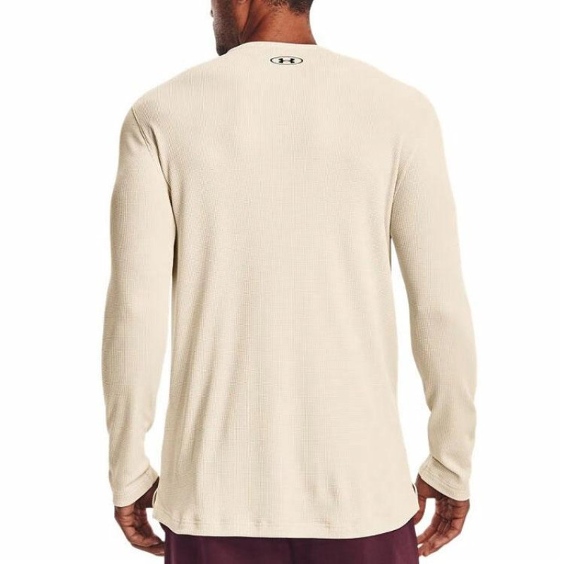 Under Armour T