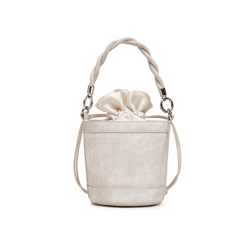 Champion Lifestyle C Logo Bucket Bag 1.0
