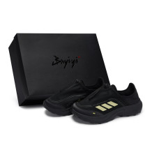adidas FC WALKER 811
