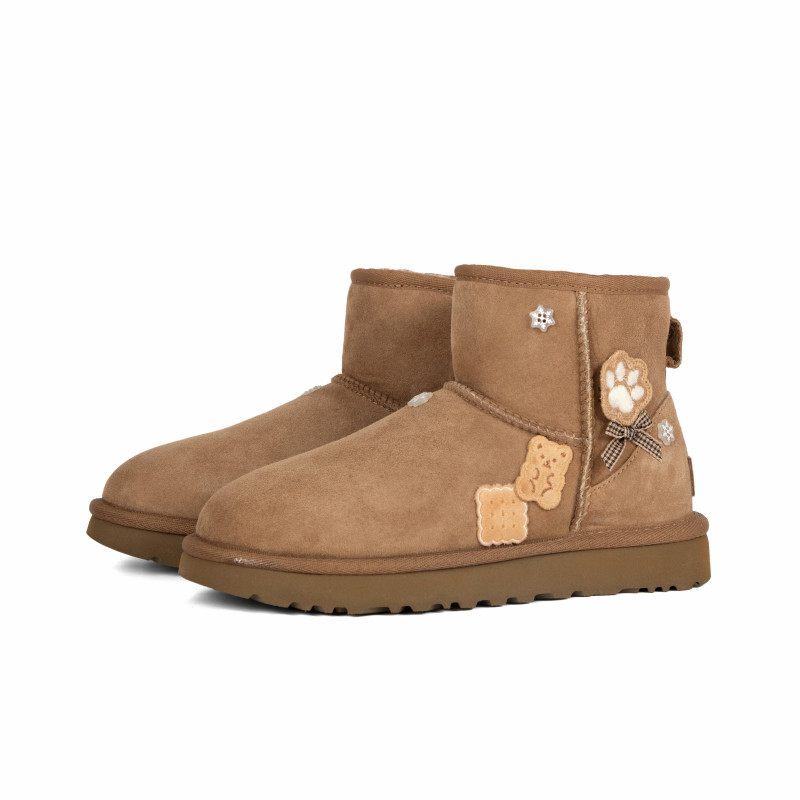 UGG CLASSIC MINI