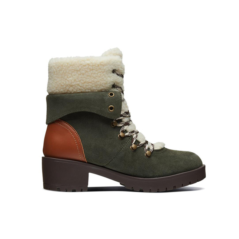 Skechers Trail Troop