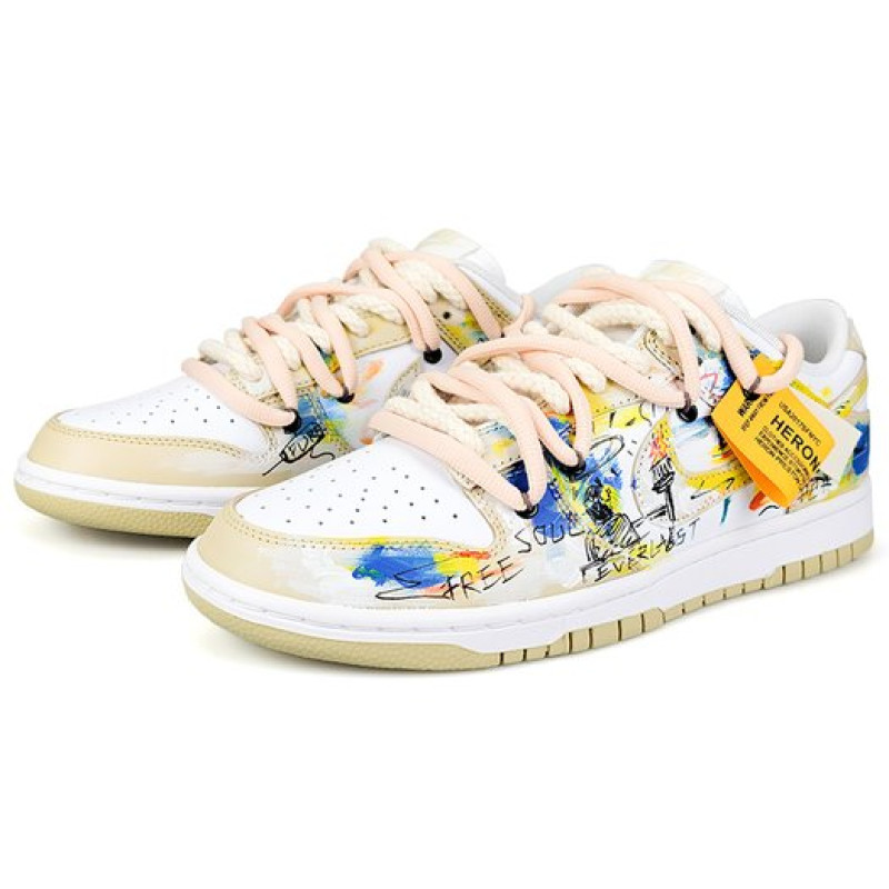 Nike Dunk Low 