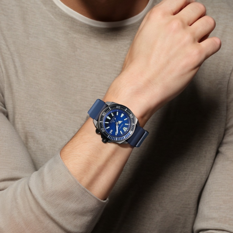 SEIKO 43.8mm SRPD09J1