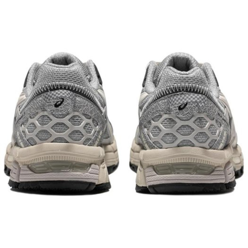 Asics 8