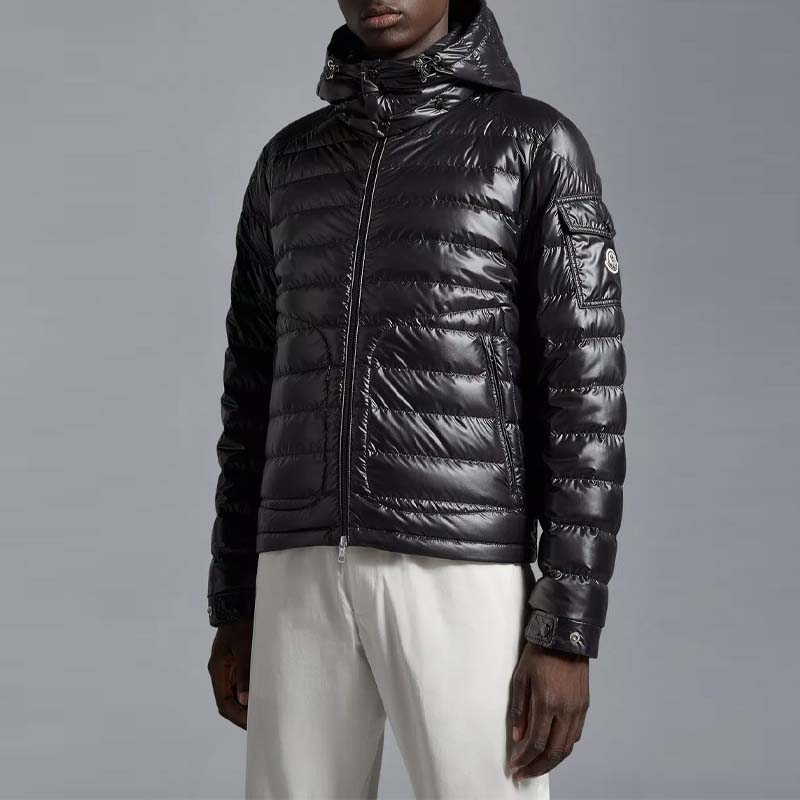 Moncler SS23 LAUROSLogo