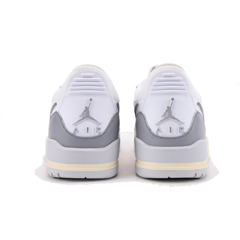 Jordan Legacy 312 vibe