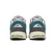 New Balance NB 2002R