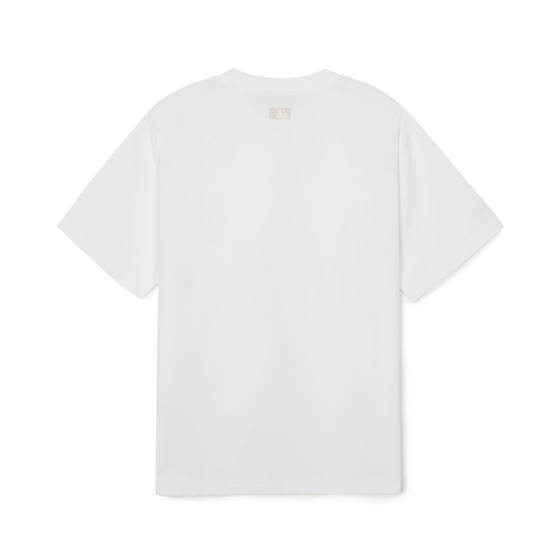 MLB T