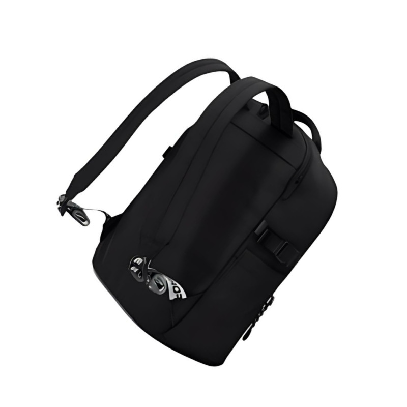 Skechers 22L