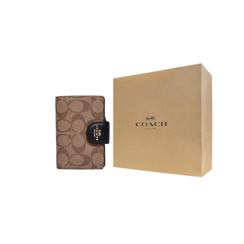COACH Corner Zip