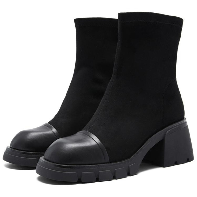 NINE WEST