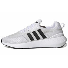 adidas originals Swift Run 22