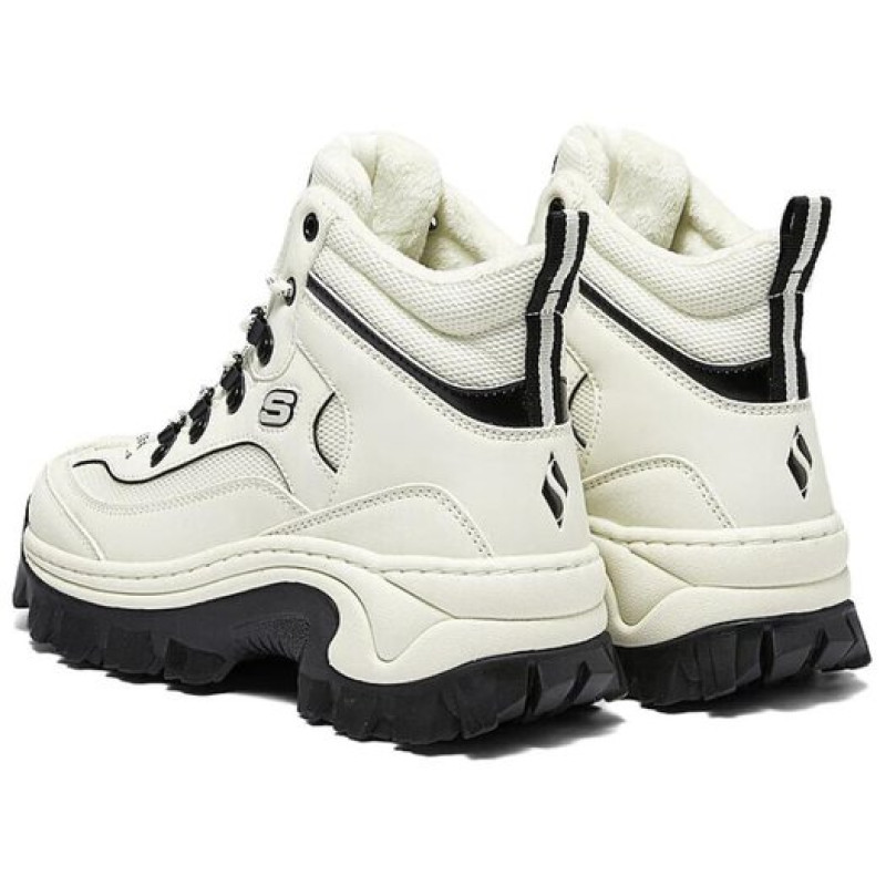 Skechers Street