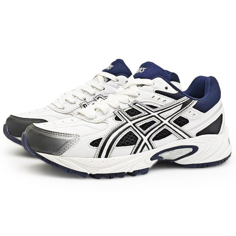 Asics EIGHT