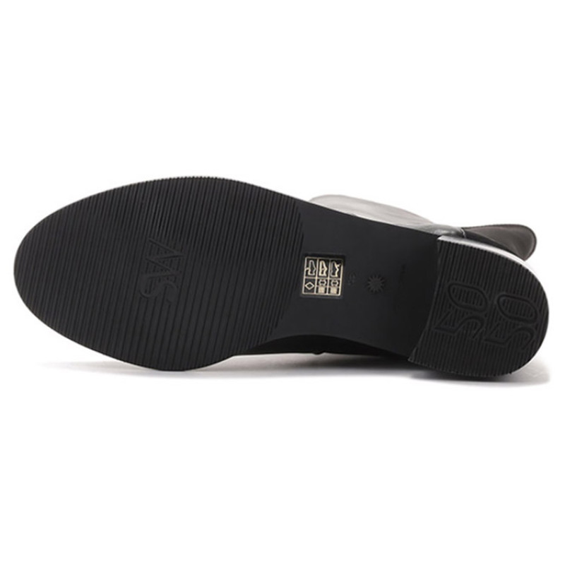 stuart weitzmanSW Reserve
