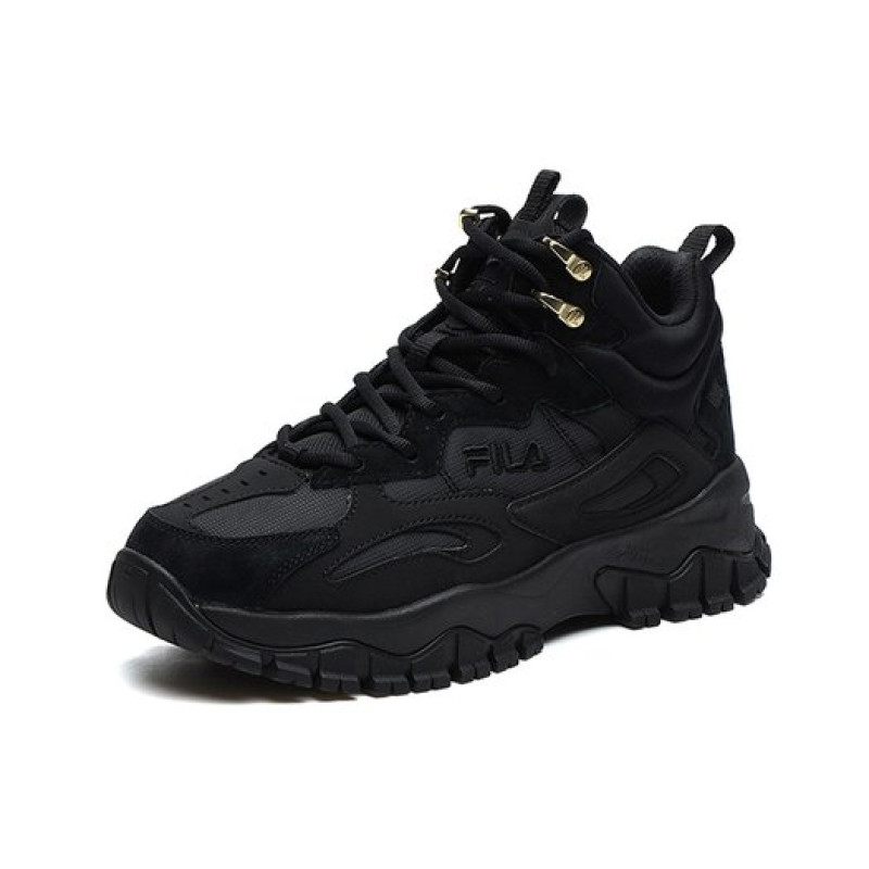 FILA Tracer
