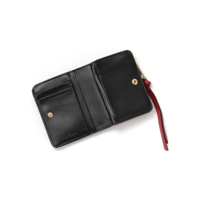 MARC JACOBS Logo