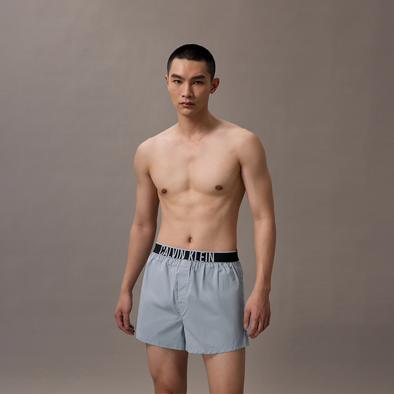 CALVIN KLEIN 1