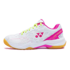 YONEX