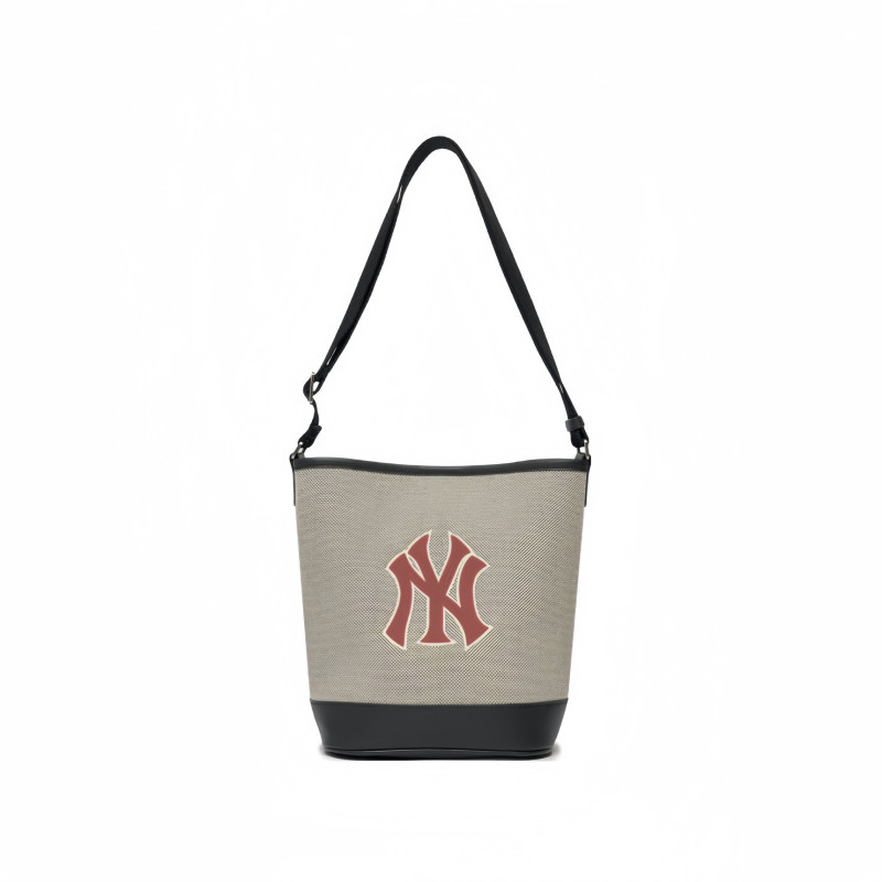 MLB CNY