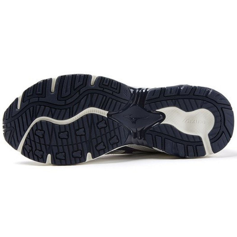 Mizuno Adventure Twe