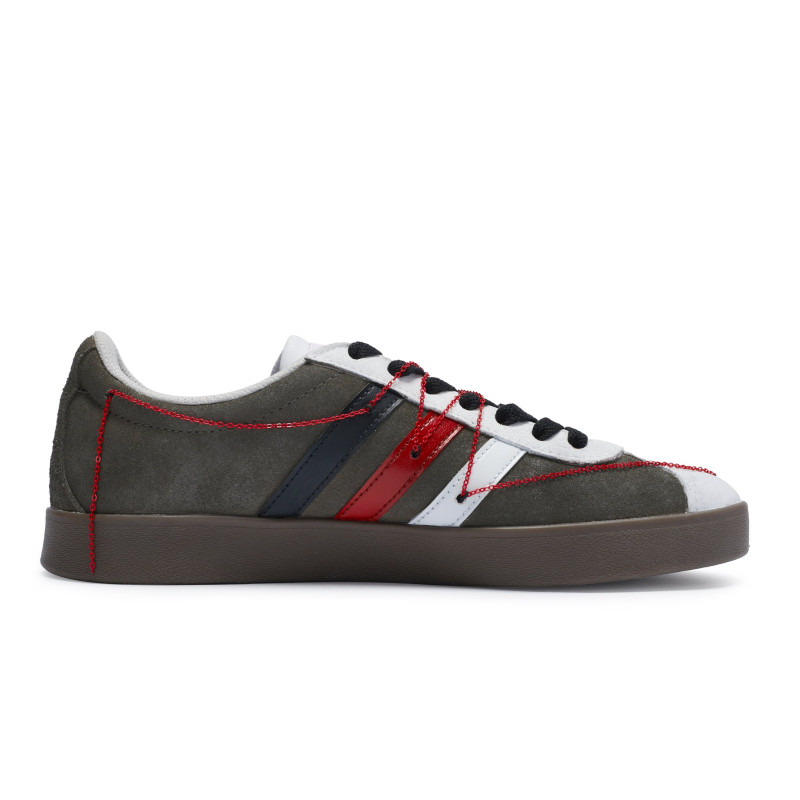 adidas neo Vl Court 811