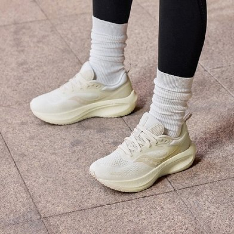 Saucony Surge 3