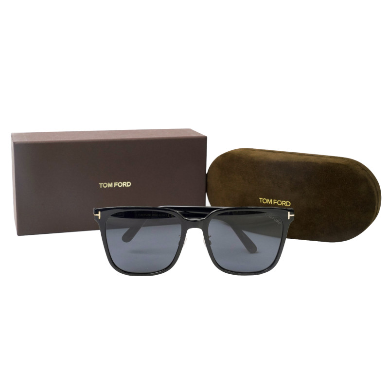 TOM FORD