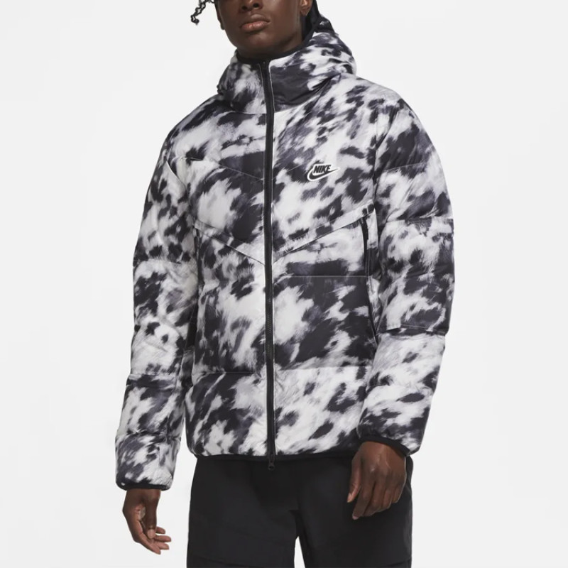 Nike Down-fill Windrunner Shield