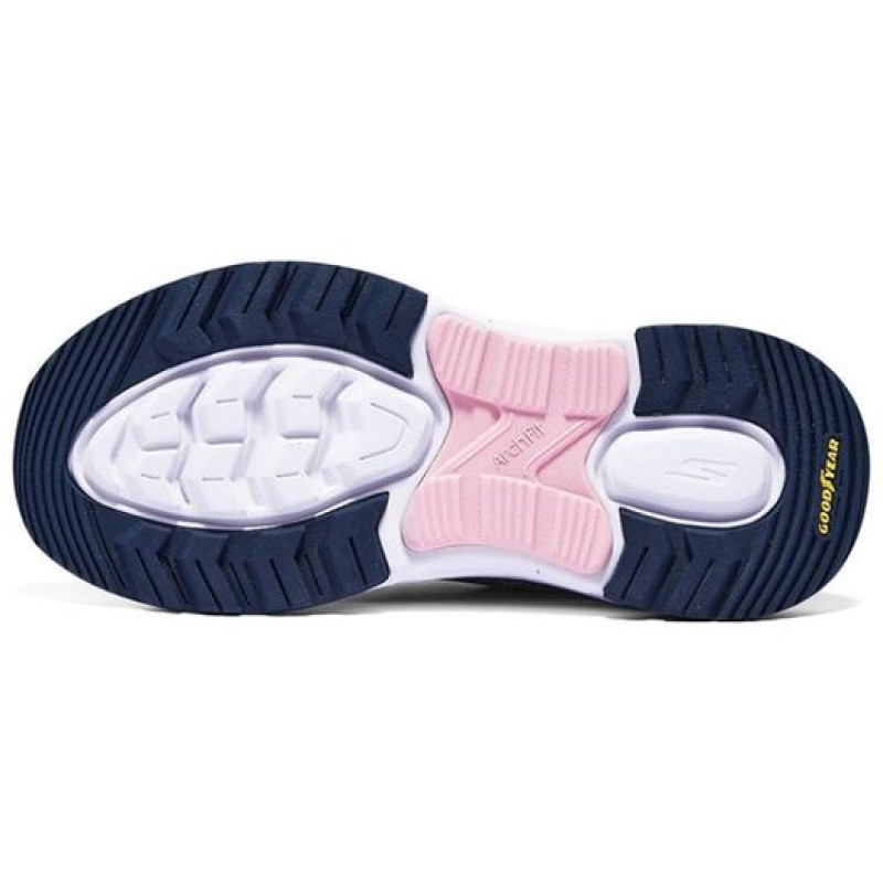 Skechers Go Walk Arch Fit Outdoor Wild