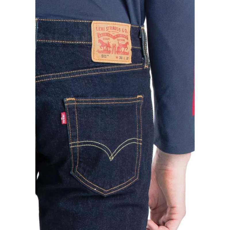 levis