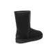 UGG CLASSIC SHORT Rubber Logo